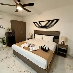 Hotel Casa Tortuga 5th Ave Playa del Carmen