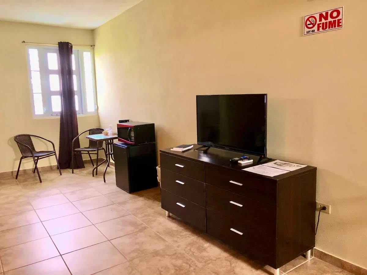 Tio Pepe'S Guest House Aibonito فندق